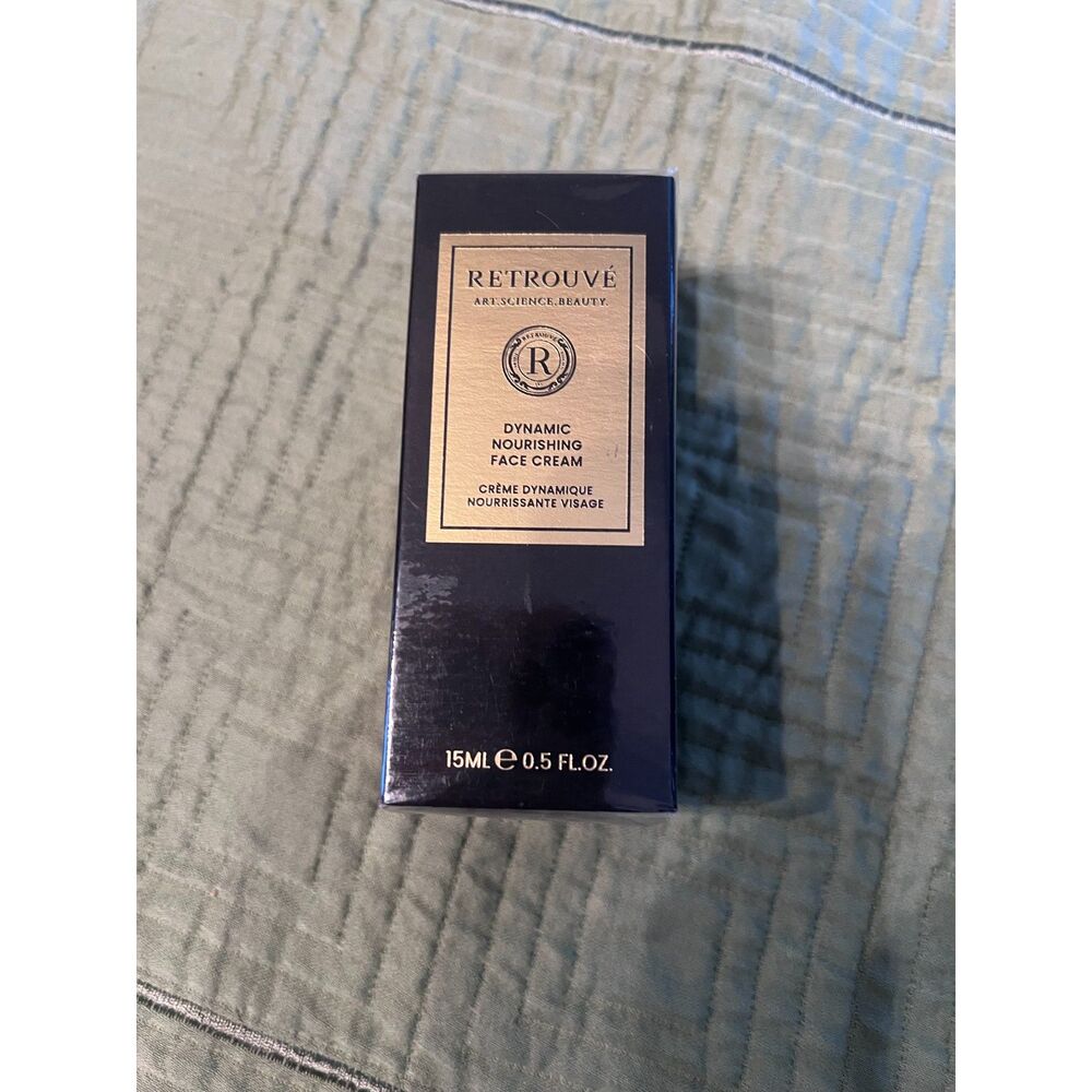 Retrouve Skin Care Set of 5 New In Package - Picture 5 of 10